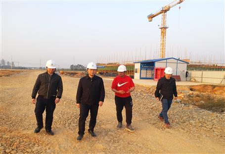 賴海標(biāo)到第四分公司項目調(diào)研指導(dǎo)工作