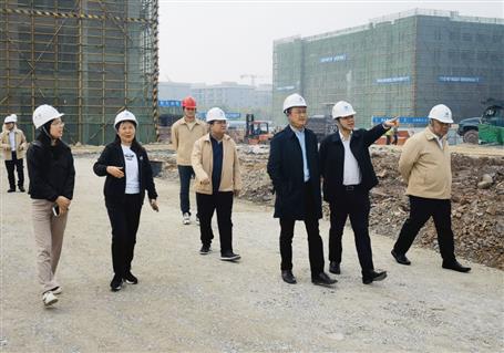 黃鳴帶隊(duì)到冶建公司開展成本管理專項(xiàng)檢查